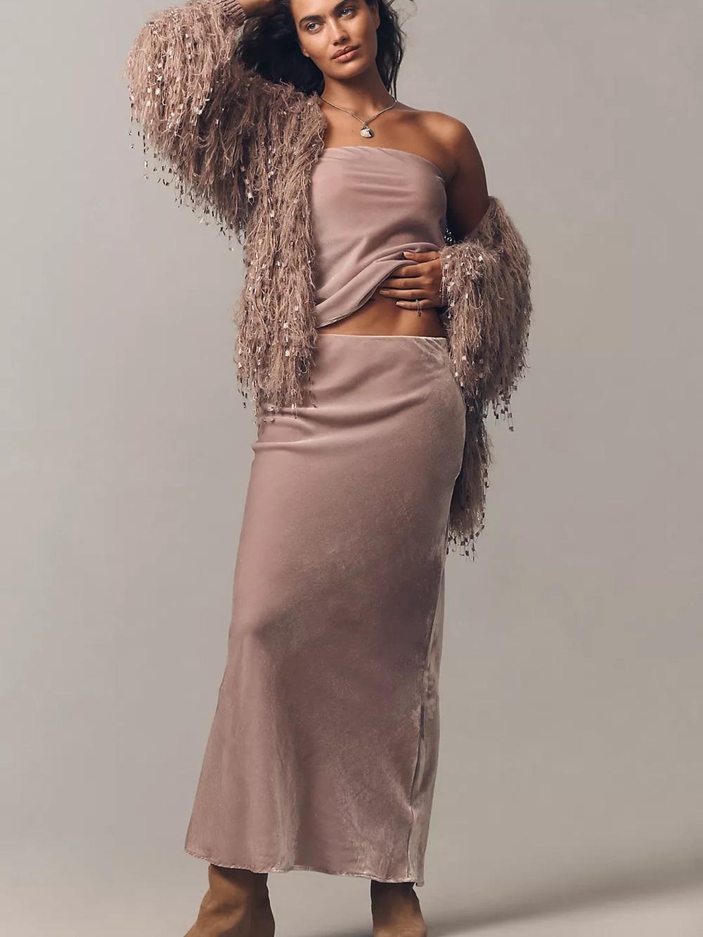 Elegant Anthropologie Mauve Velvet Maxi Skirt - Size M